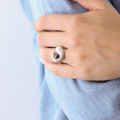 anillo_plata de ley_negro_bola_parabola_seyart_5