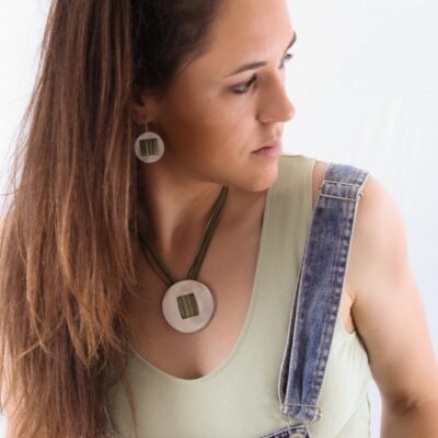 collar_plata_lato_un disco_verde_seyart_4